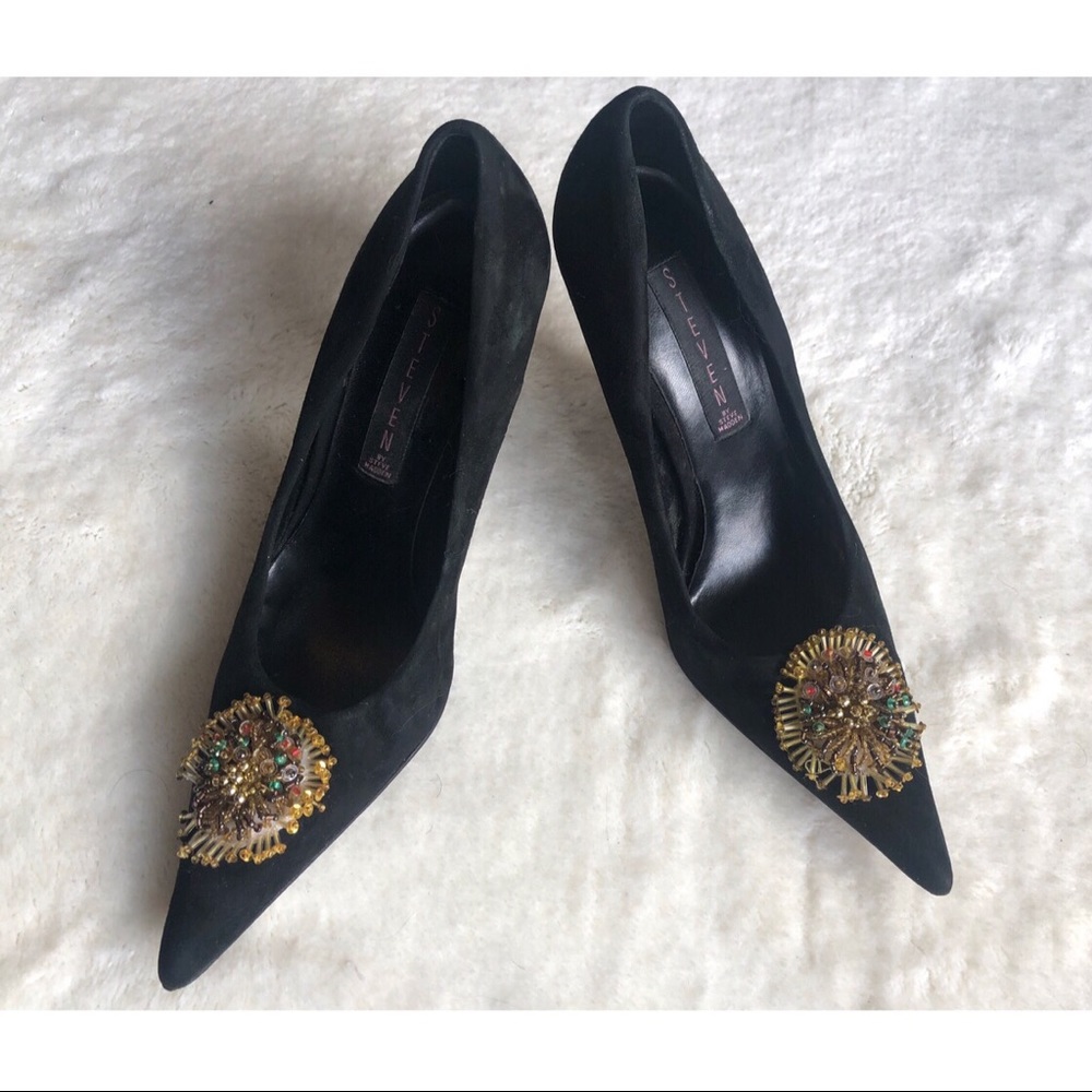 Steven Black pumps w/beading